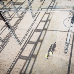 High Voltage, Frankreich-Spanien